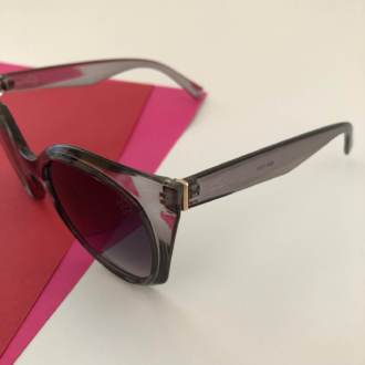 Óculos de Sol Cinza