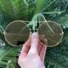 saline.com.br oculos de sol louise espelhado com dourado 2