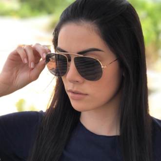 saline.com.br oculos de sol brenda dourado com a lente preta 1