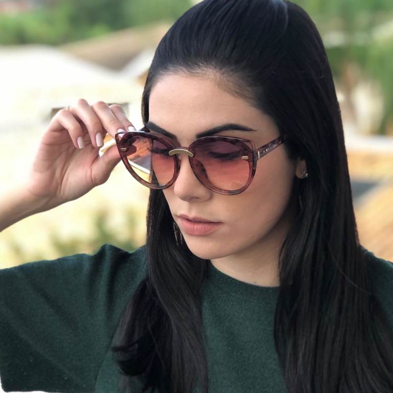 saline.com.br oculos de sol ema rosa com oncinha 2