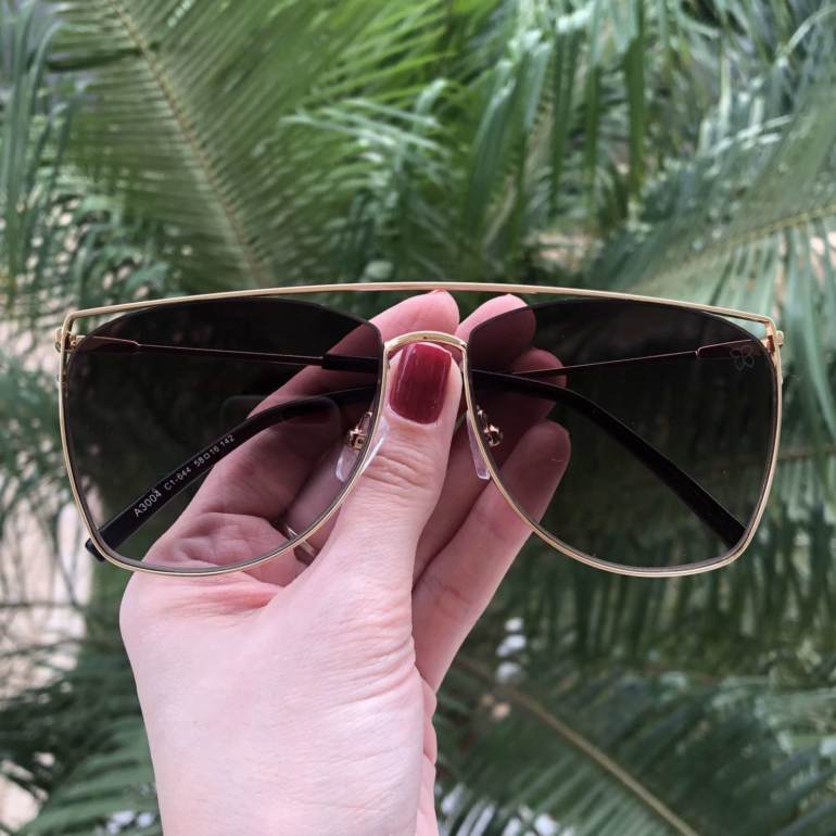 saline.com.br oculos de sol carina dourado com lente verde 3