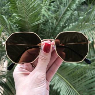oculos de sol quadrado marrom elisa 4 0