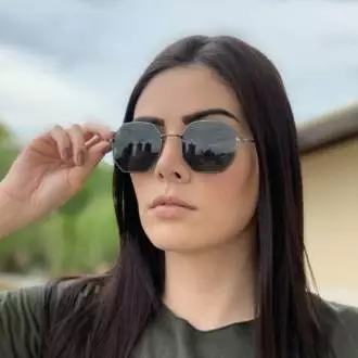 oculos de sol quadrado preto elisa 4 0 1