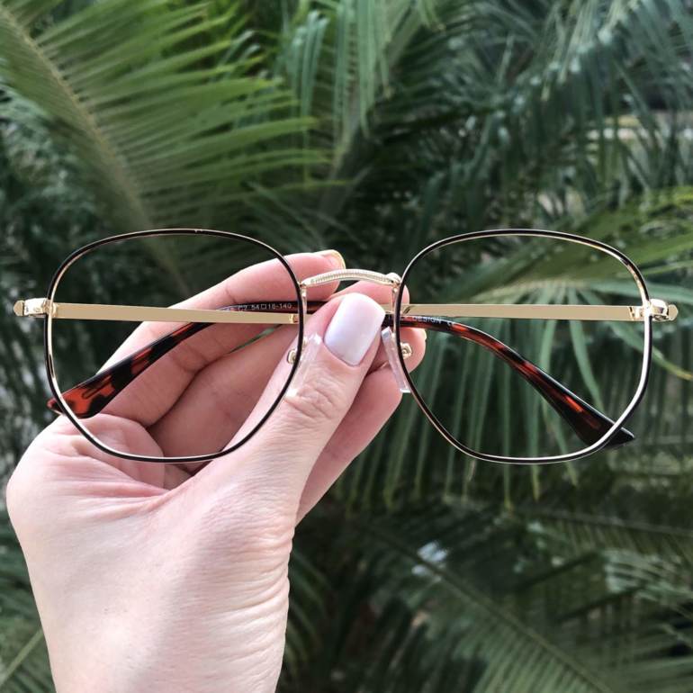 safine com br oculos de grau hexagonal dourado com preto lais 3