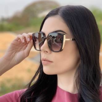 saline.com.br oculos de sol quadrado preto degrade anita 1