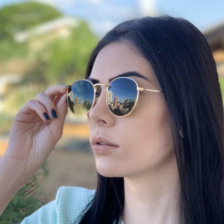 safine com br oculos de sol redondo dourado com verde laura 2 0 1