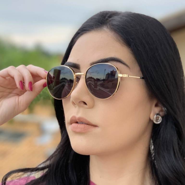 safine com br oculos de sol redondo dourado lari