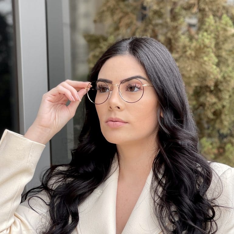 safine com br oculos de grau redondo preto com dourado nina