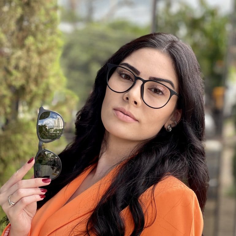 Óculos 2 em 1 Clip-On Redondo Preto Fosco Naomi