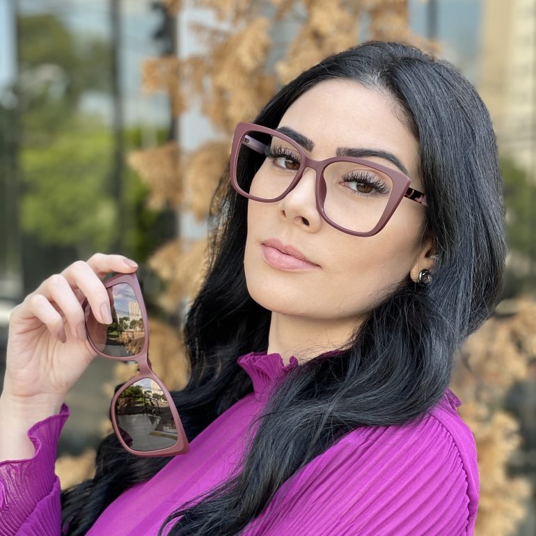 Óculos 2 em 1 Clip-On Gatinho Vinho Fosco Milena