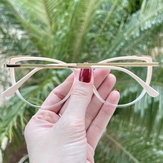 Óculos de Grau Gatinho Nude e Transparente Yasmin