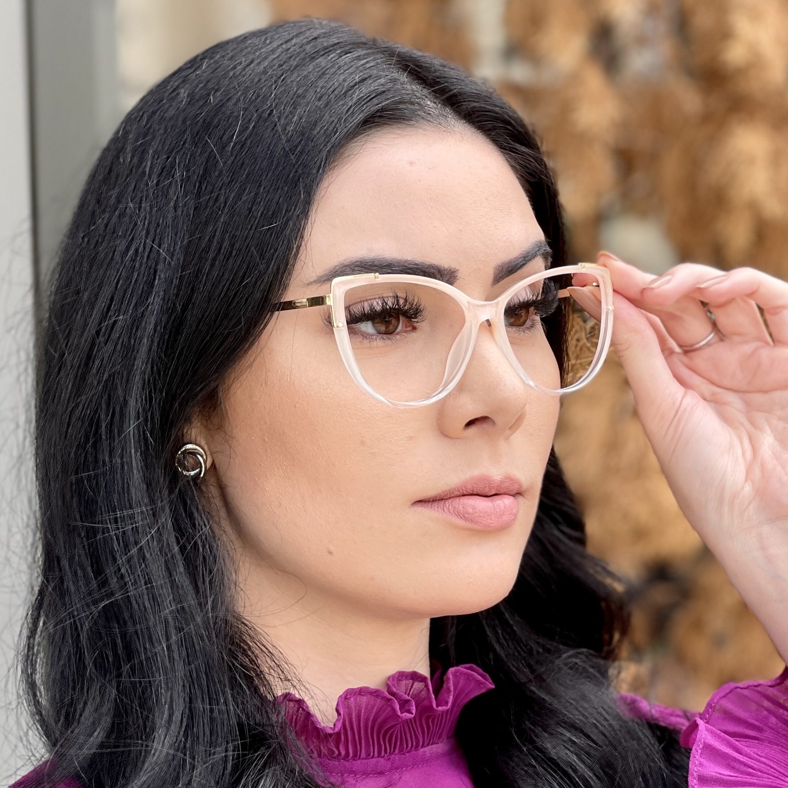 Óculos de Grau Gatinho Nude e Transparente Yasmin Óculos de Grau Gatinho Nude e Transparente Yasmin