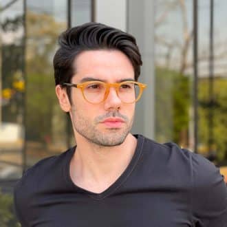 safine com brÓculos de Grau Masculino Redondo Caramelo Elias 1 oculos de grau masculino redondo caramelo elias 6