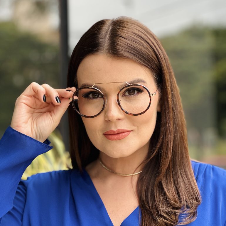safine com br oculos de grau feminino redondo tartaruga beatriz 1