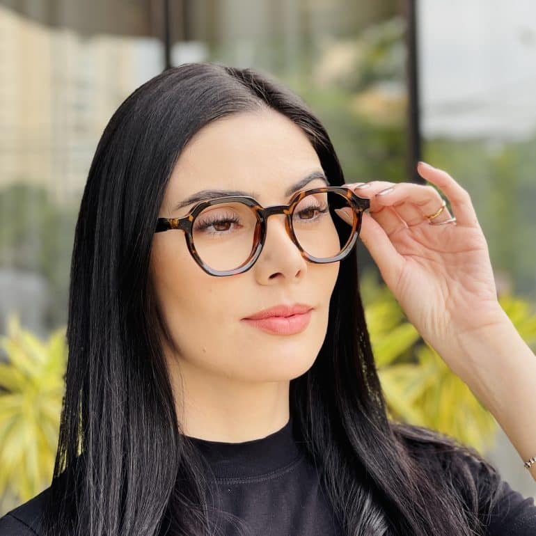 safine com br oculos de grau feminino hexagonal tartaruga mari 3