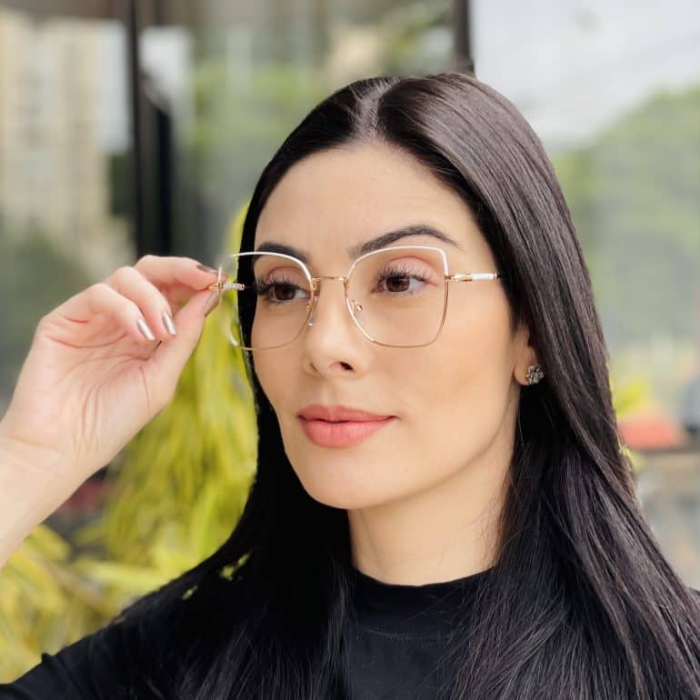 safine com br oculos de grau feminino quadrado branco e dourado yasmim 3