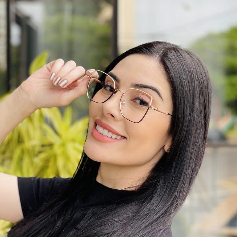 safine com br oculos de grau feminino quadrado nude e marrom yasmim