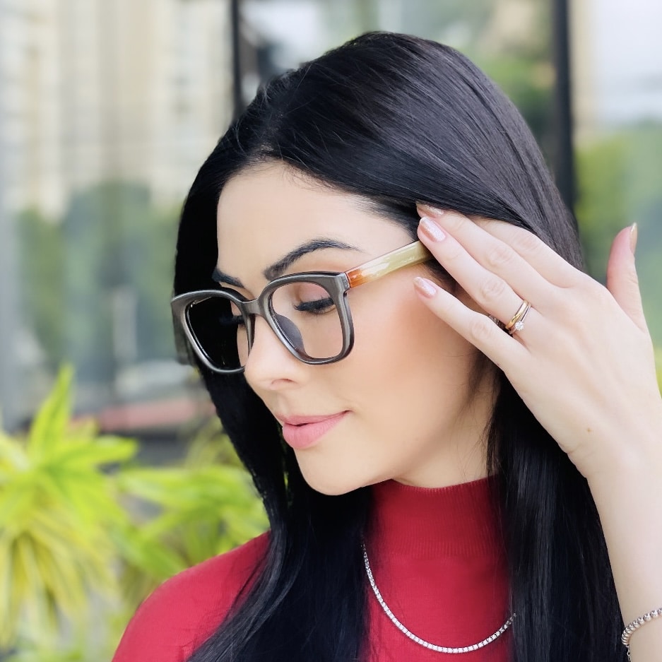 safine com br oculos de grau feminino quadrado cinza katy 2 safine com br oculos de grau feminino quadrado cinza katy 2