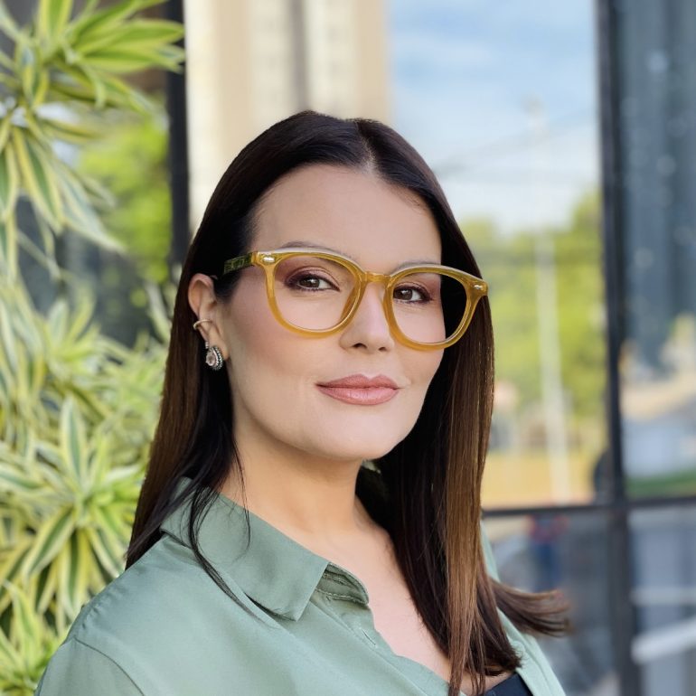 safine com br oculos de grau feminino redondo caramelo selene 2 0