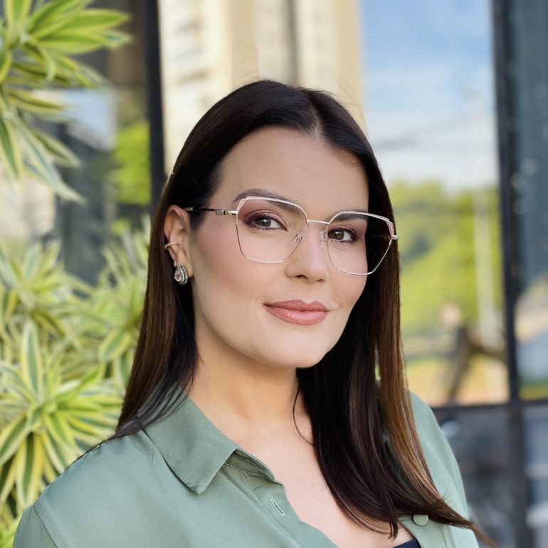 safine com br oculos de grau feminino quadrado nude thais