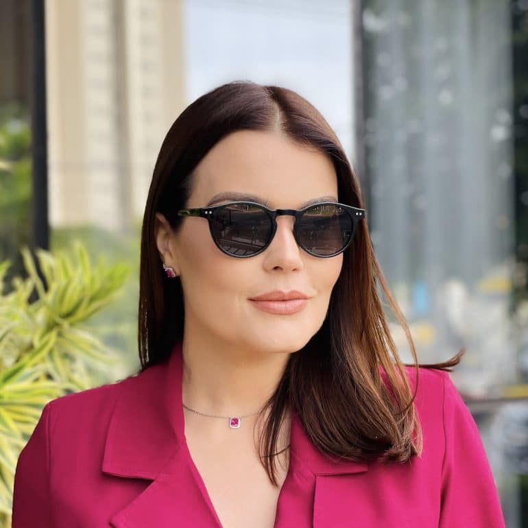 safine com br oculos de sol feminino redondo preto carolina 1