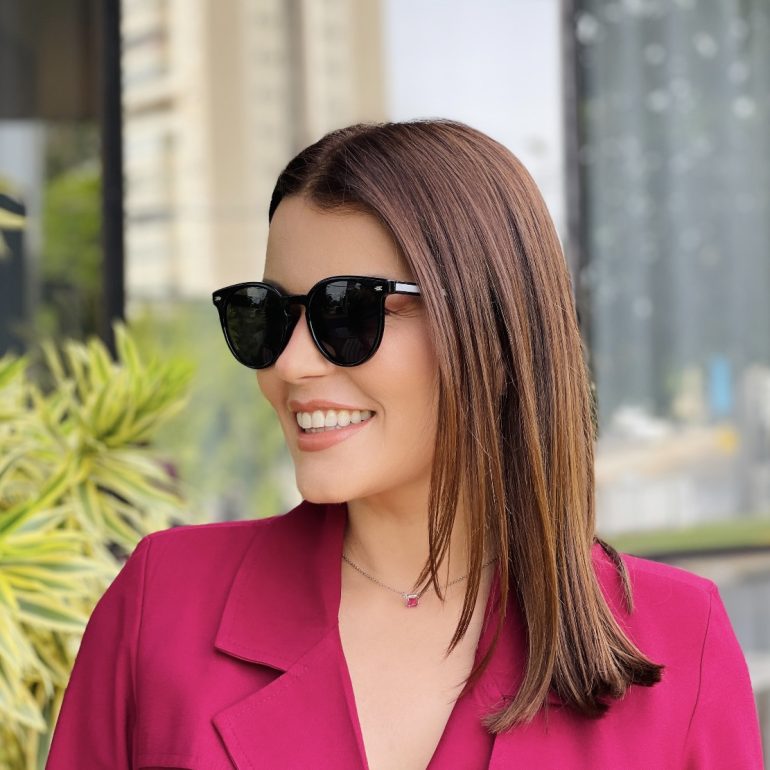 safine com br oculos de sol feminino redondo preto isabel 1