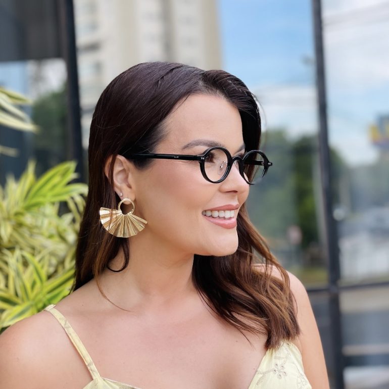 safine com br oculos de grau feminino oval preto juliette 2