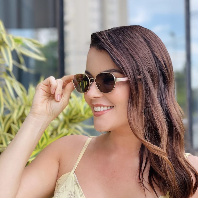 safine com br oculos de sol feminino hexagonal marrom e rosa jana 3