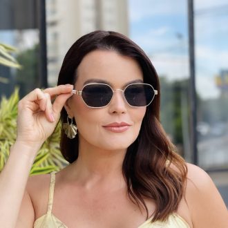 safine com br oculos de sol feminino hexagonal preto e dourado jana 2