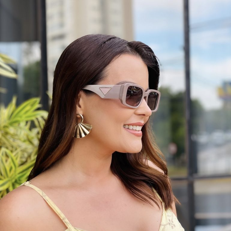 safine com br oculos de sol feminino retangular nude virginia 1