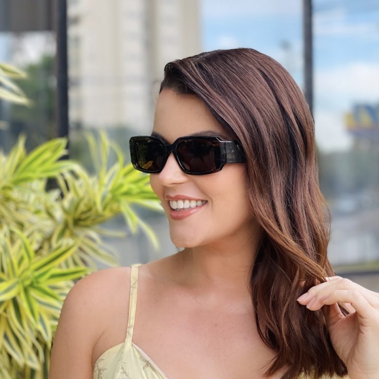 safine com br oculos de sol feminino retangular rajado virginia 1