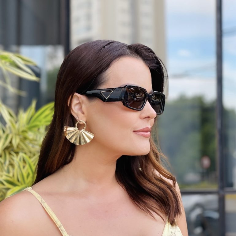 safine com br oculos de sol feminino retangular rajado virginia 2