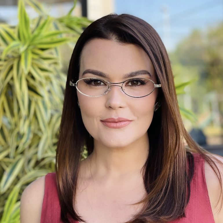 safine com br oculos de grau feminino oval dourado virginia 3