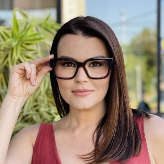 safine com br oculos de grau feminino quadrado marrom liz 2 0 2