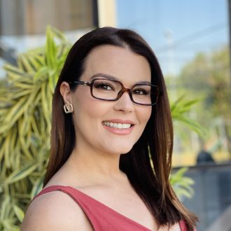 safine com br oculos de grau feminino retangular rajado micca 2 0