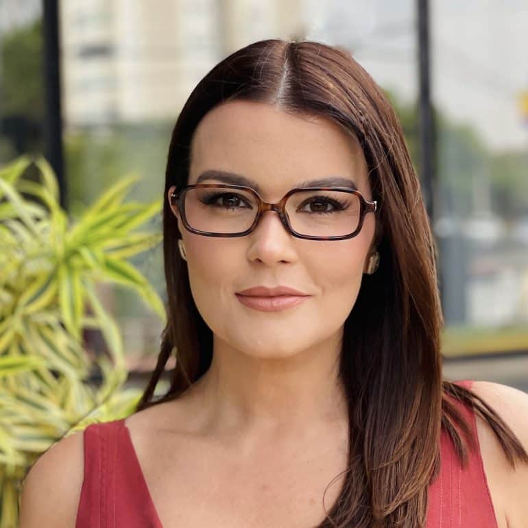 safine com br oculos de grau feminino retangular rajado micca 2 0 4
