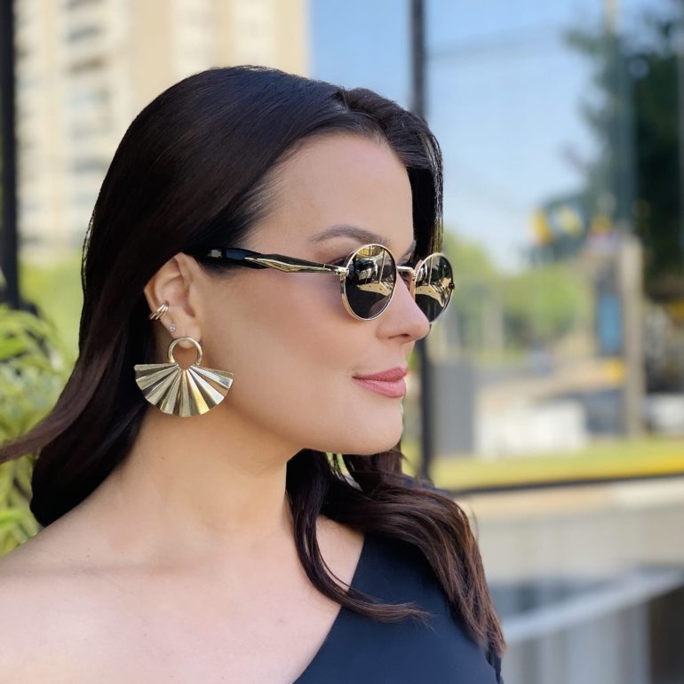 safine com br oculos de sol feminino oval dourado poly 3