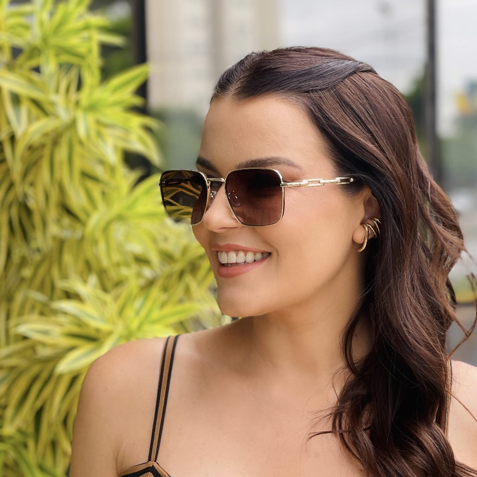 safine com br oculos de sol feminino quadrado dourado e marrom sabrina safine com br oculos de sol feminino quadrado dourado e marrom sabrina