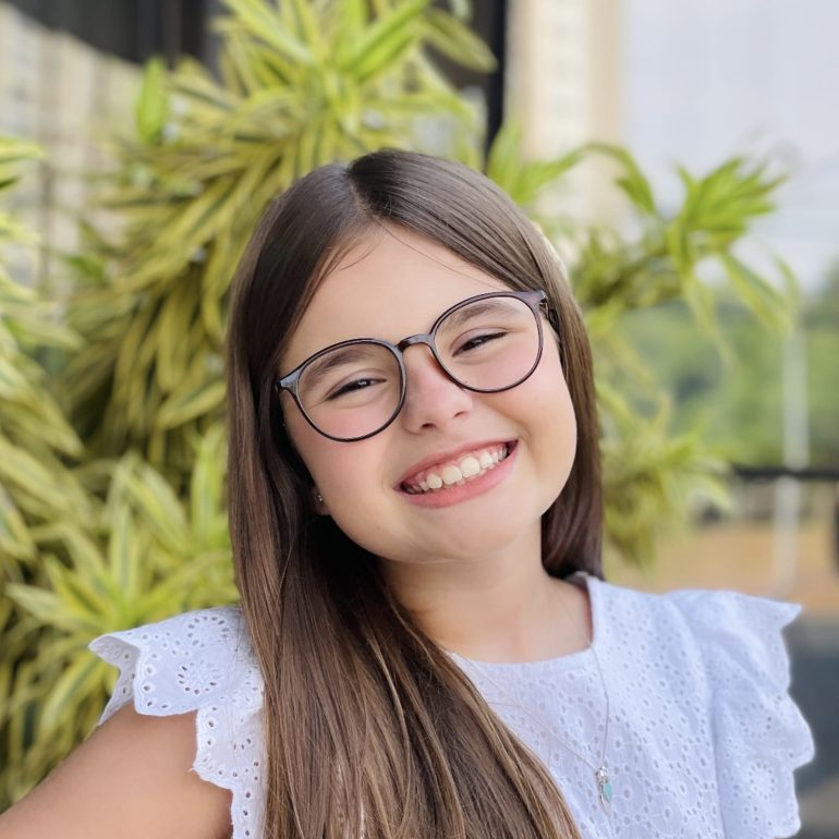 safine com br oculos infantil 2 em 1 clip on redondo marrom aninha 2