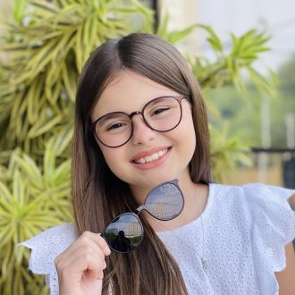 safine com br oculos infantil 2 em 1 clip on redondo marrom aninha 8