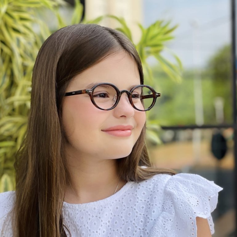 safine com br oculos infantil de grau oval tartaruga cica 1