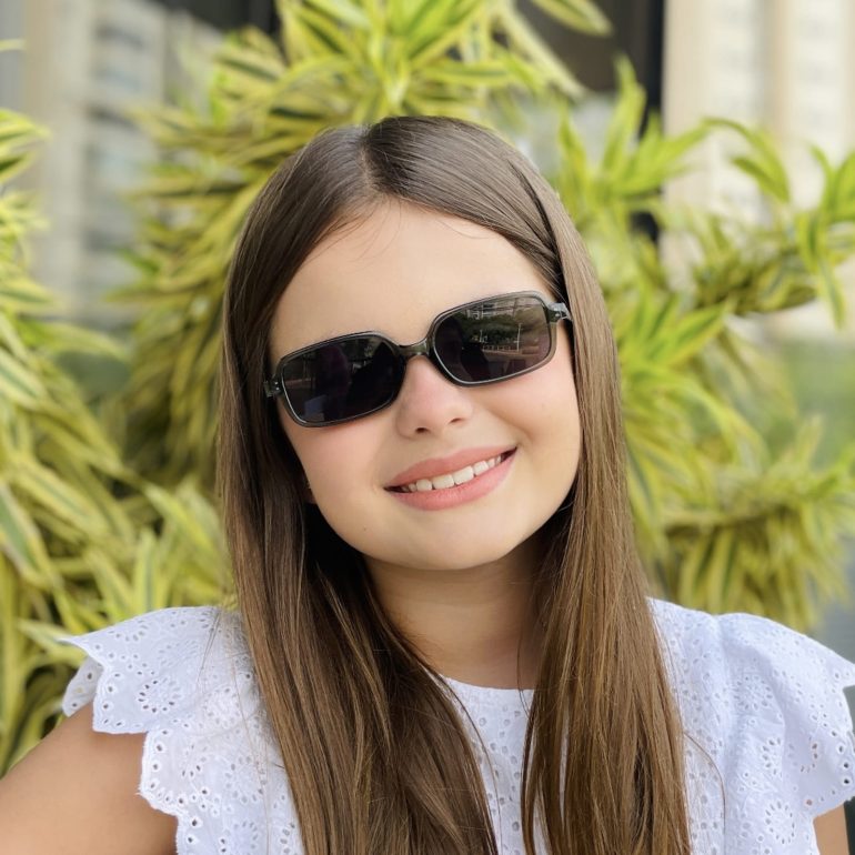 safine com br oculos infantil de sol retangular verde caca 1