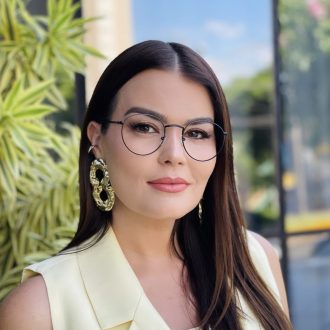 safine com br oculos de grau feminino redondo preto luiza 2 0 3