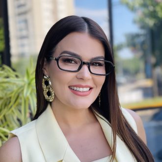 safine com br oculos de grau feminino retangular preto milli 2 0