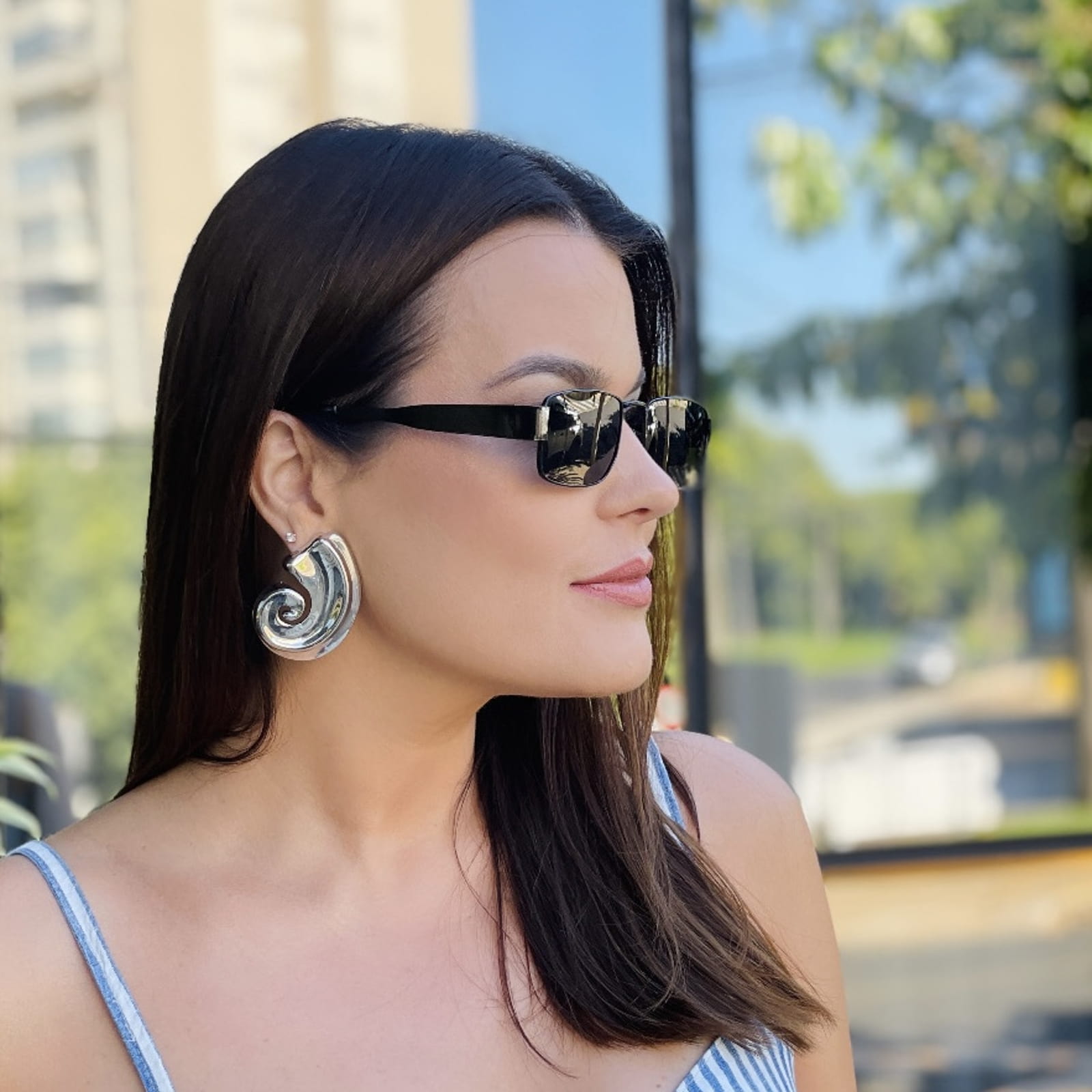 safine com br oculos de sol feminino retangular preto emily 1 safine com br oculos de sol feminino retangular preto emily 1