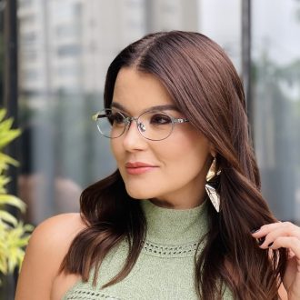 safine com br oculos de grau feminino em titanio oval prata carla 3