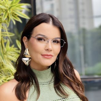 safine com br oculos de grau feminino em titanio oval prata mari 3