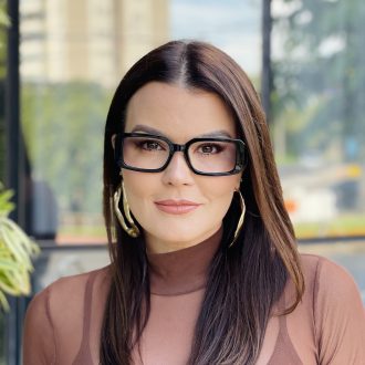 safine com br oculos de grau feminino retangular preto virginia 2 0 1