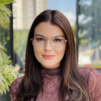 safine com br oculos de grau feminino retangular dourado naomi 2 0 1