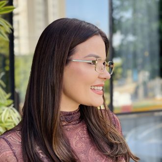 safine com br oculos de grau feminino retangular dourado naomi 2 0 6